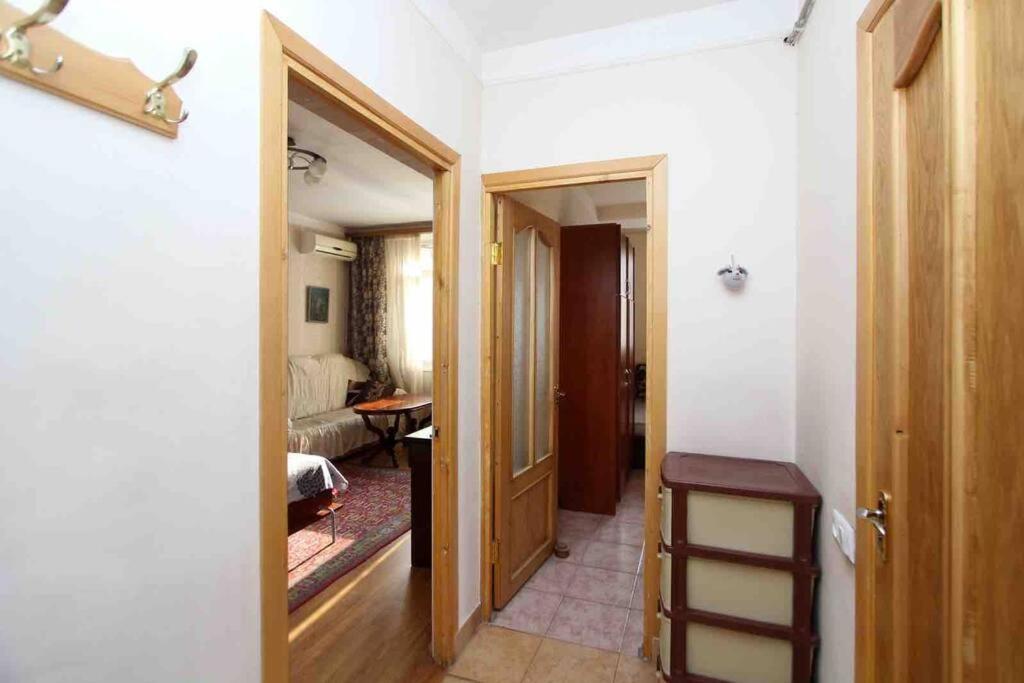 Cozy Apartment In The Center Of Jerevan Exteriér fotografie